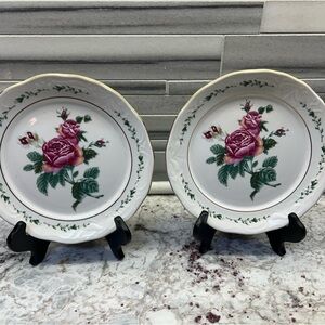 Set of 4 Vintage Victorian Rose Dessert Plates